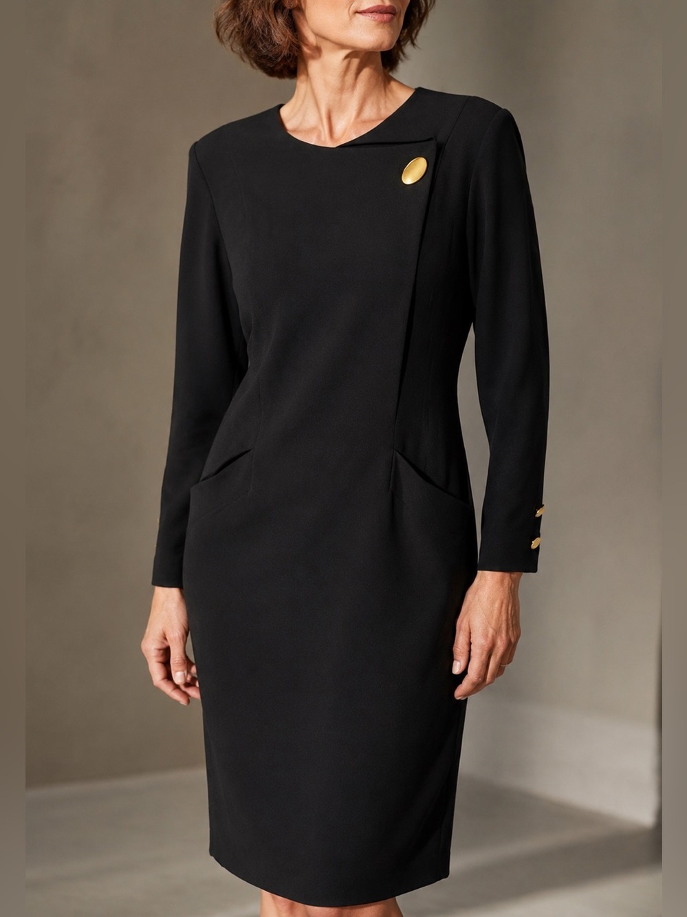 Liz Claiborne Black Shift Dress Size 4 Gold Button Vintage Style - Picture 3 of 14
